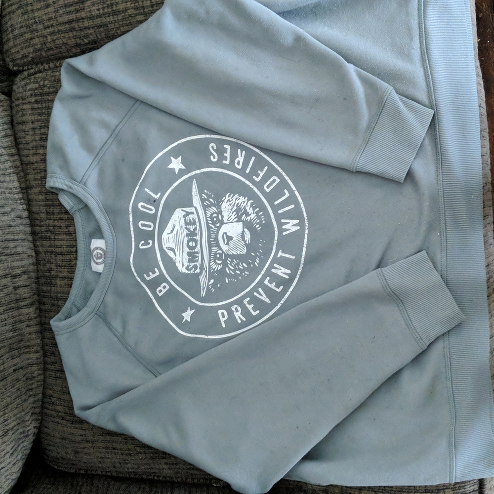 Smokey the bear sweatshirt